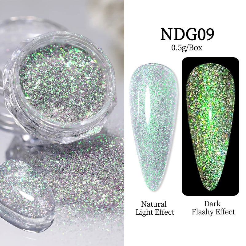 CrystalDust™ Reflective Chrome Nail Powder